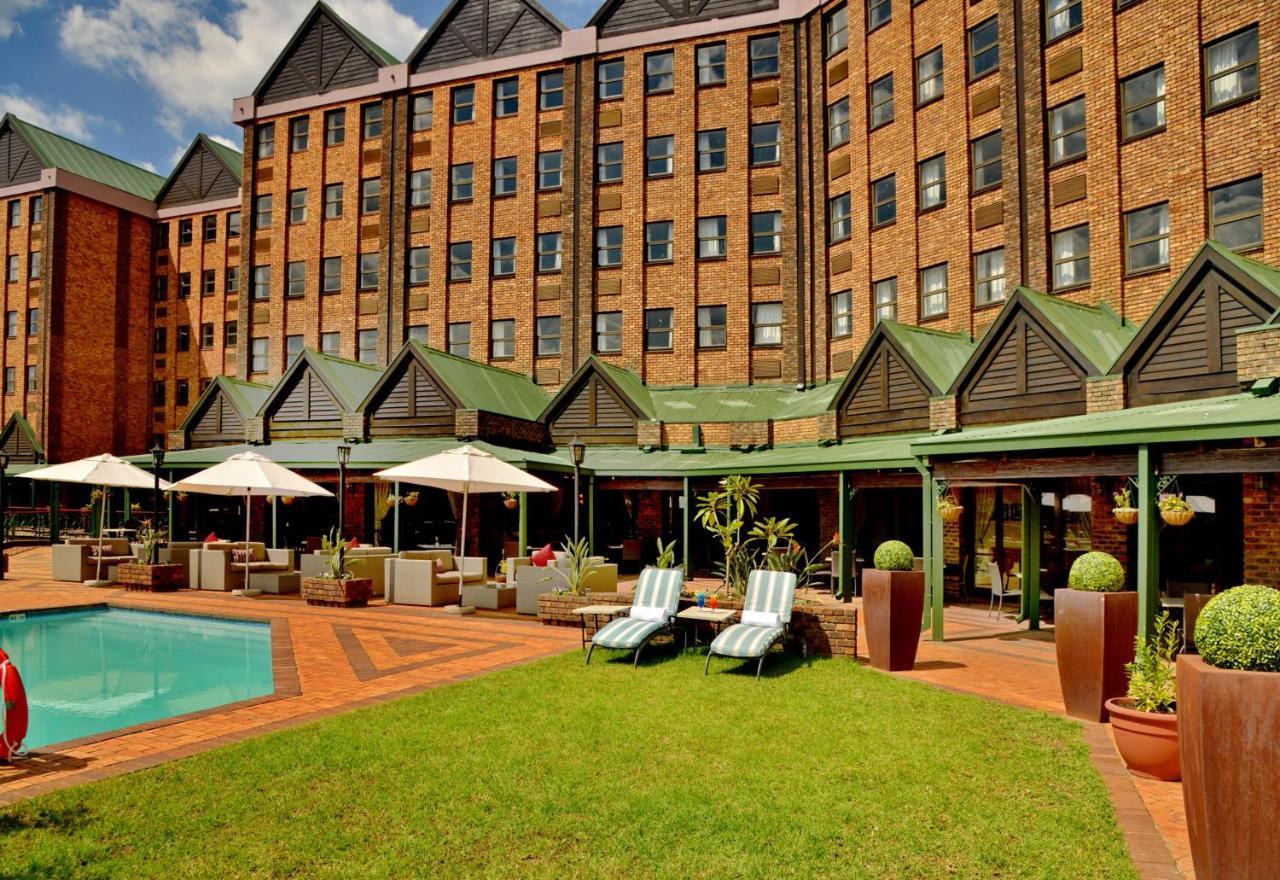 The Centurion Hotel Extérieur photo
