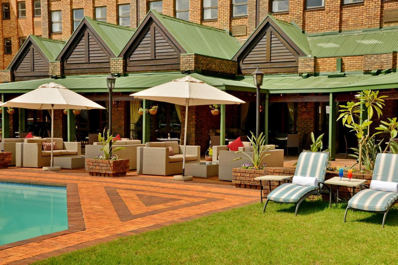 The Centurion Hotel Extérieur photo