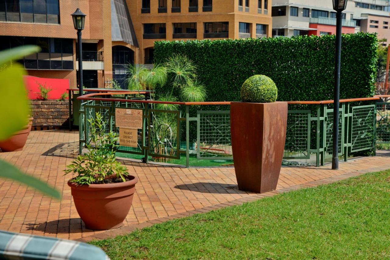 The Centurion Hotel Extérieur photo
