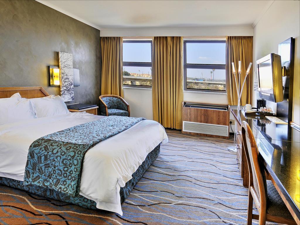 The Centurion Hotel Extérieur photo