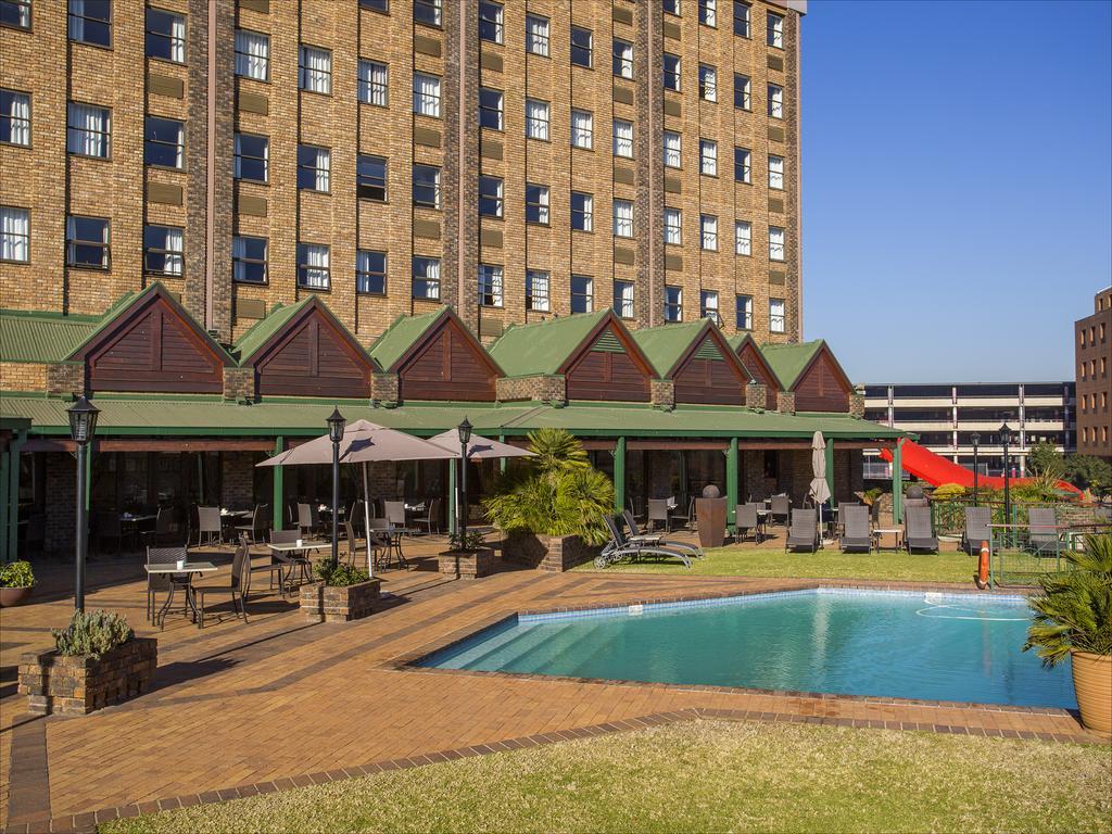 The Centurion Hotel Extérieur photo