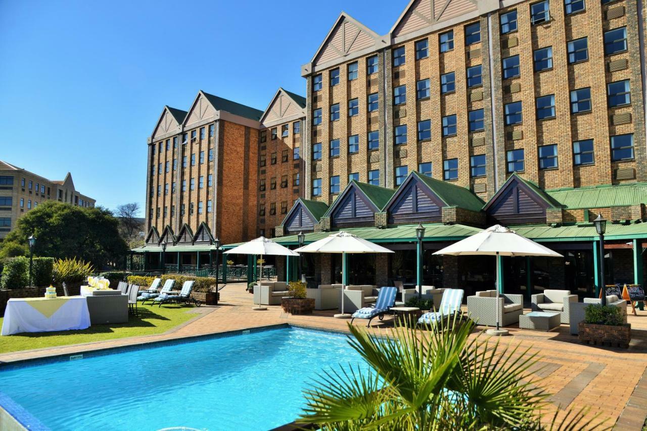 The Centurion Hotel Extérieur photo