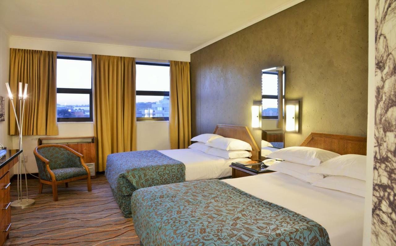 The Centurion Hotel Extérieur photo