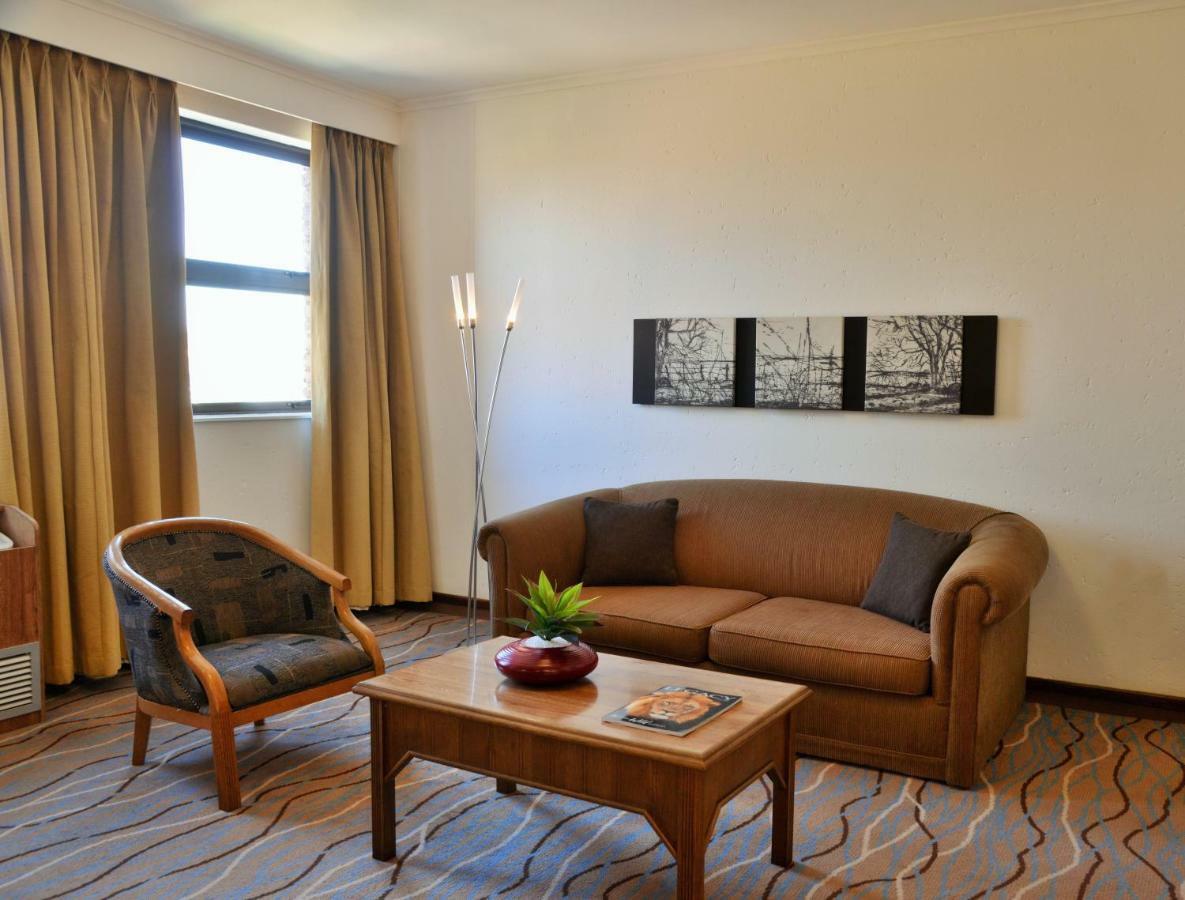 The Centurion Hotel Extérieur photo